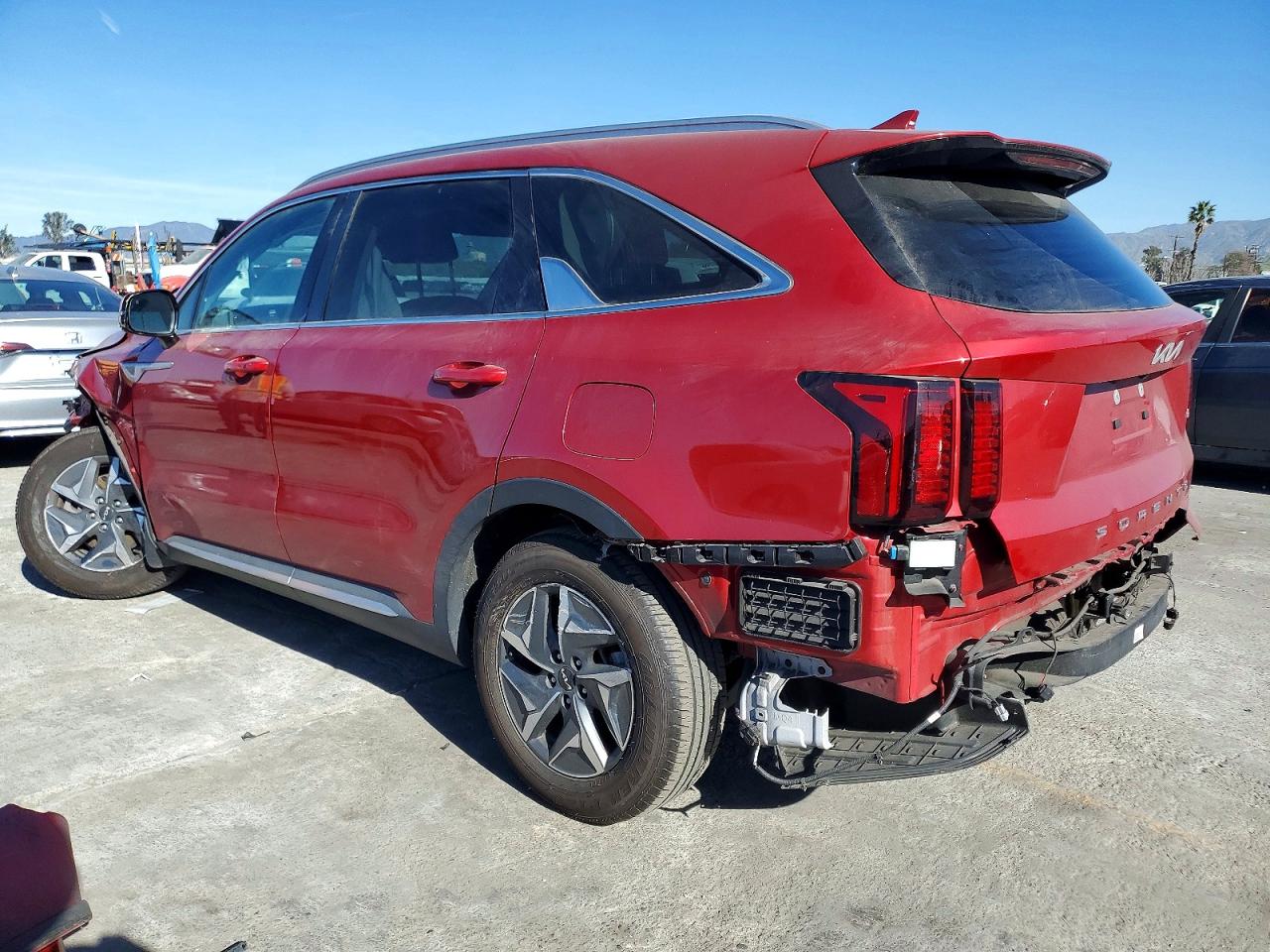 2022 Kia Sorento VIN KNDRG4LGXN5086642 photo 2