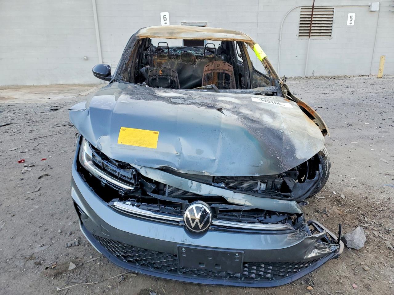 2025 Volkswagen Jetta VIN 3VWBX7BU1SM084355 photo 5