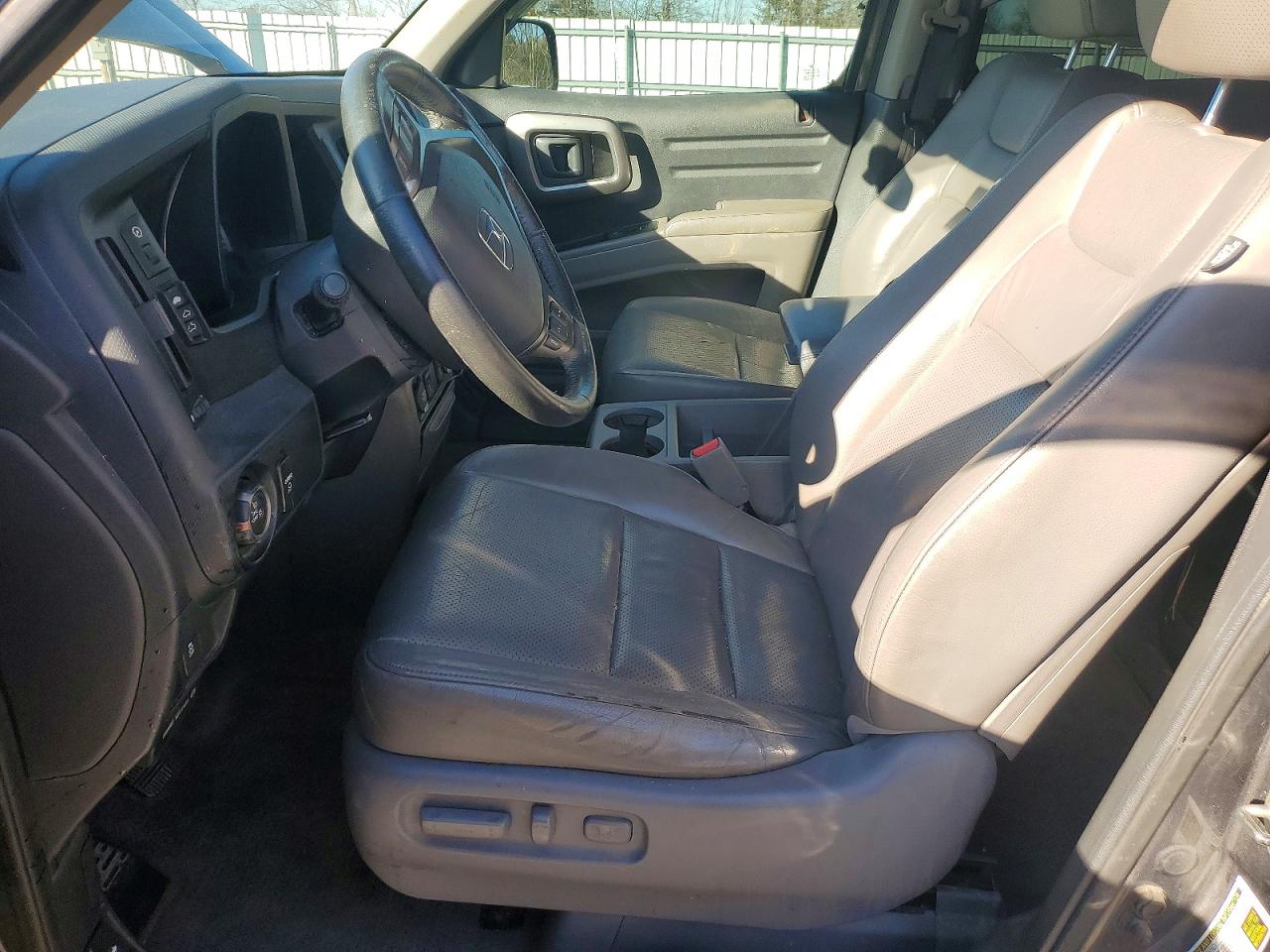 2013 Honda Ridgeline VIN 5FPYK1F50DB015781 photo 7