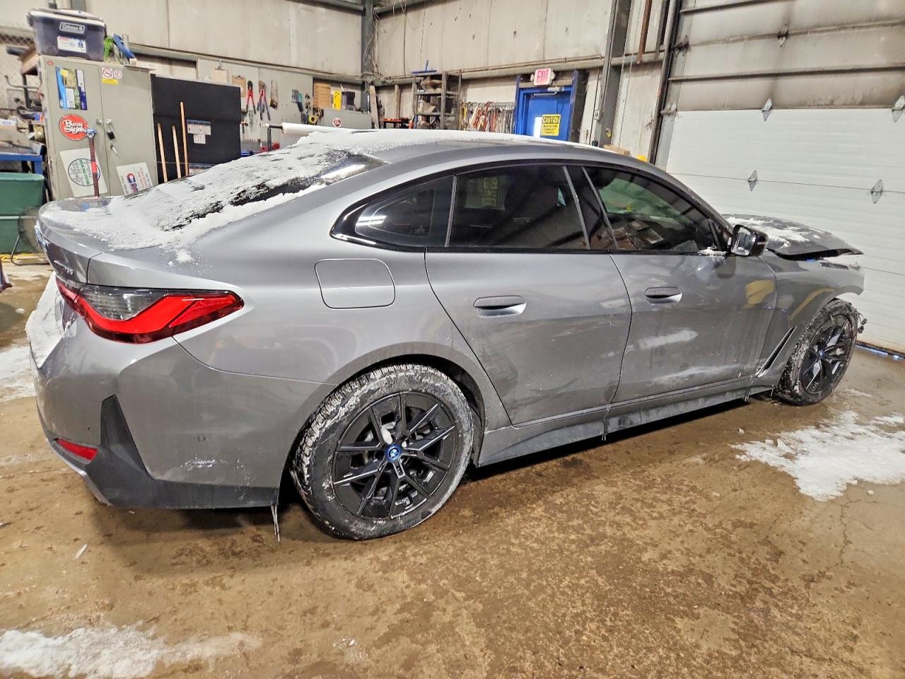 2023 BMW I4 edrive VIN WBY43AW05PFP52921 photo 3