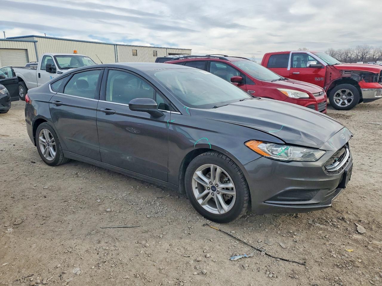 2018 Ford Fusion VIN 3FA6P0HDXJR270132 photo 4