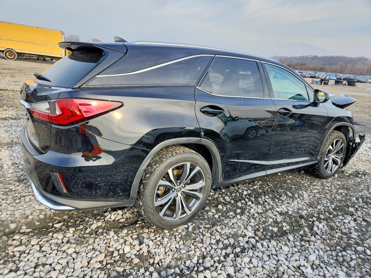 2018 Lexus Rx350 VIN JTJDZKCA3J2001282 photo 3