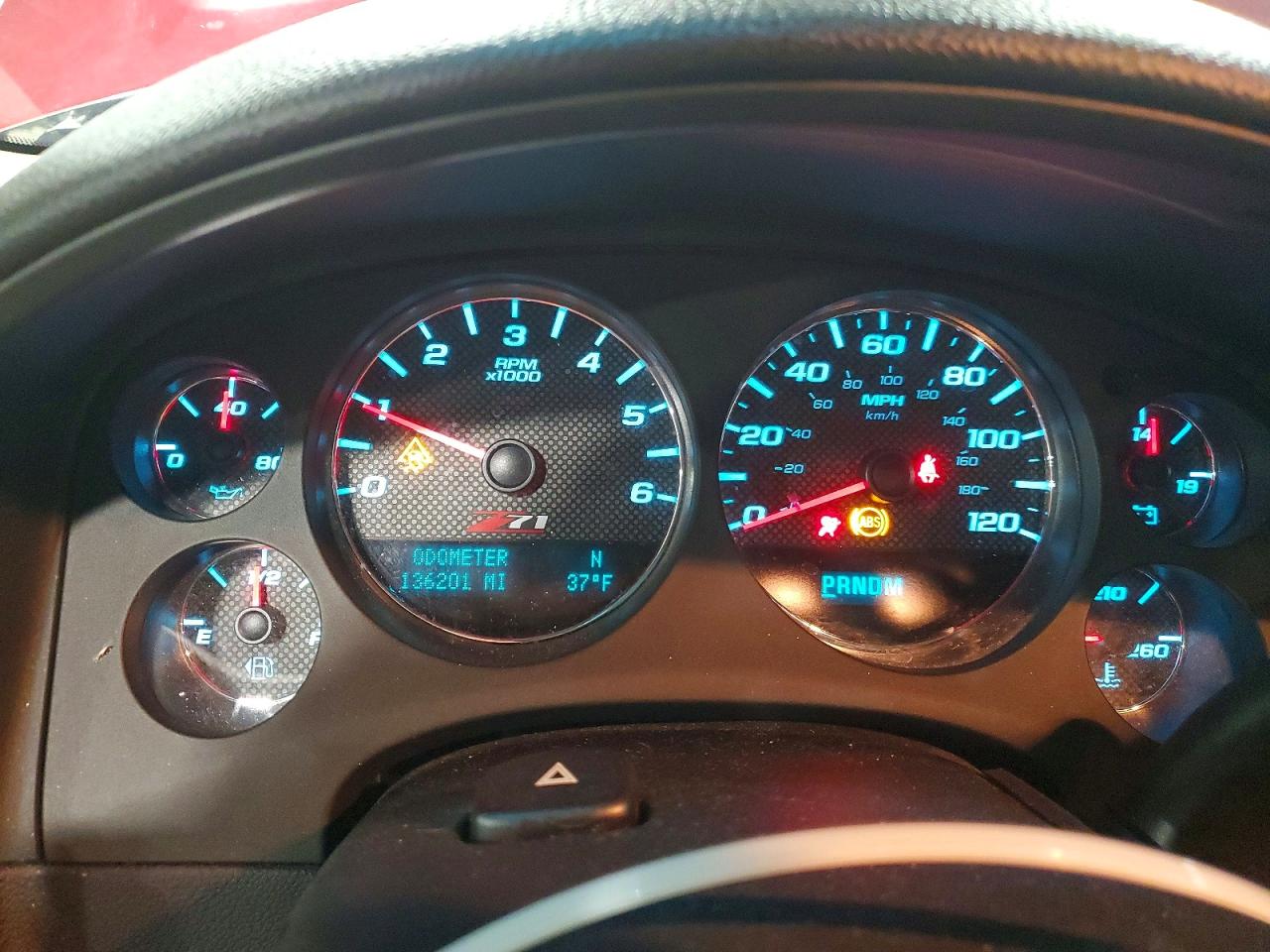 2010 Chevrolet Tahoe VIN 1GNUKBE08AR188657 photo 9