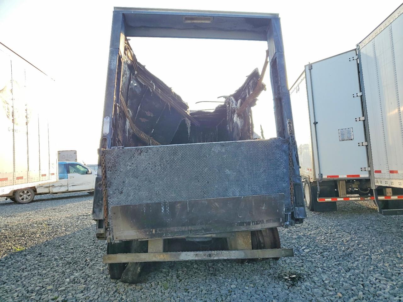 2024 HYTR Trailer VIN 3H3V281K4RJ426402 photo 6