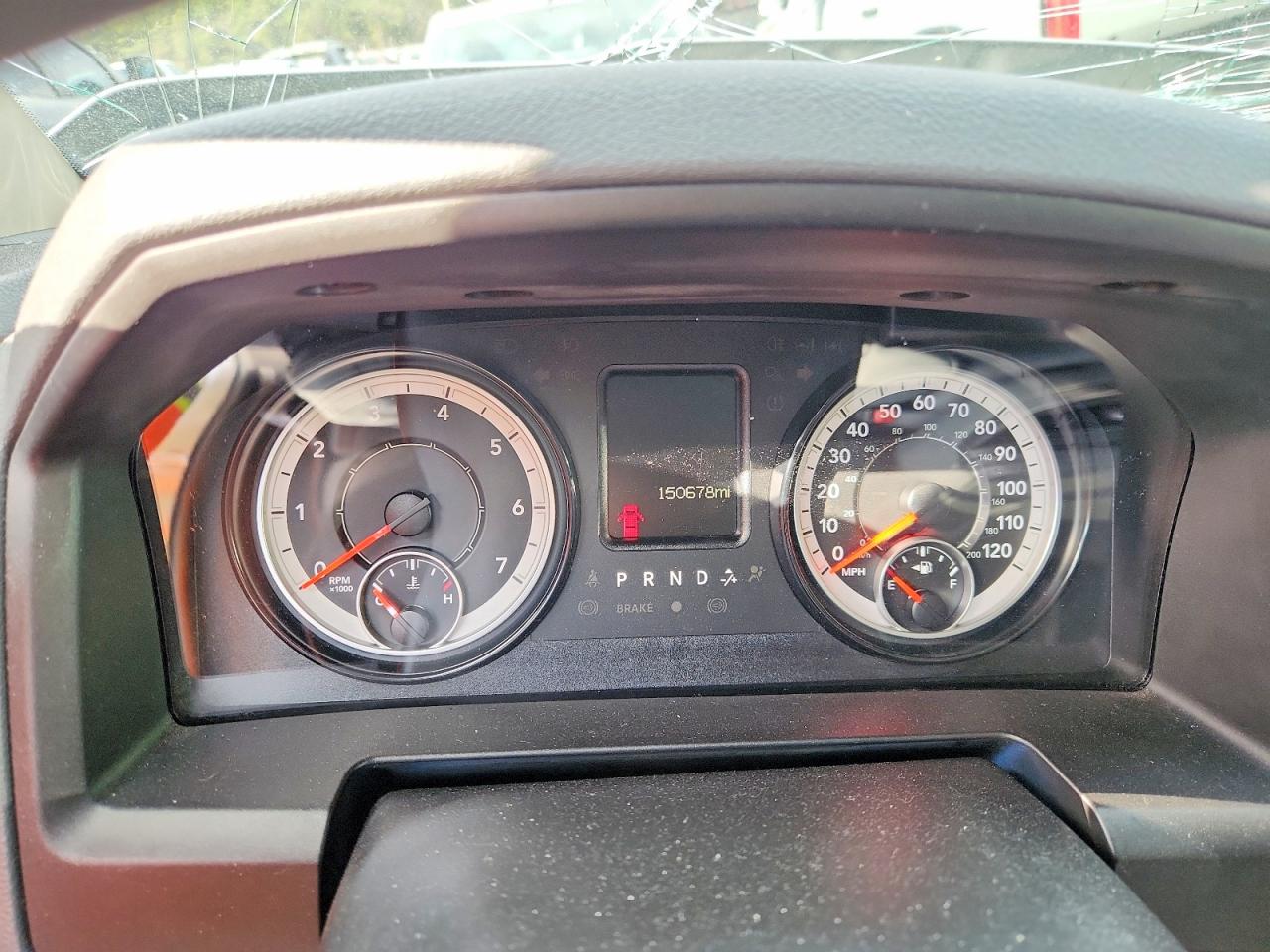 2019 Ram 1500 VIN 1C6RR6FG9KS629274 photo 9