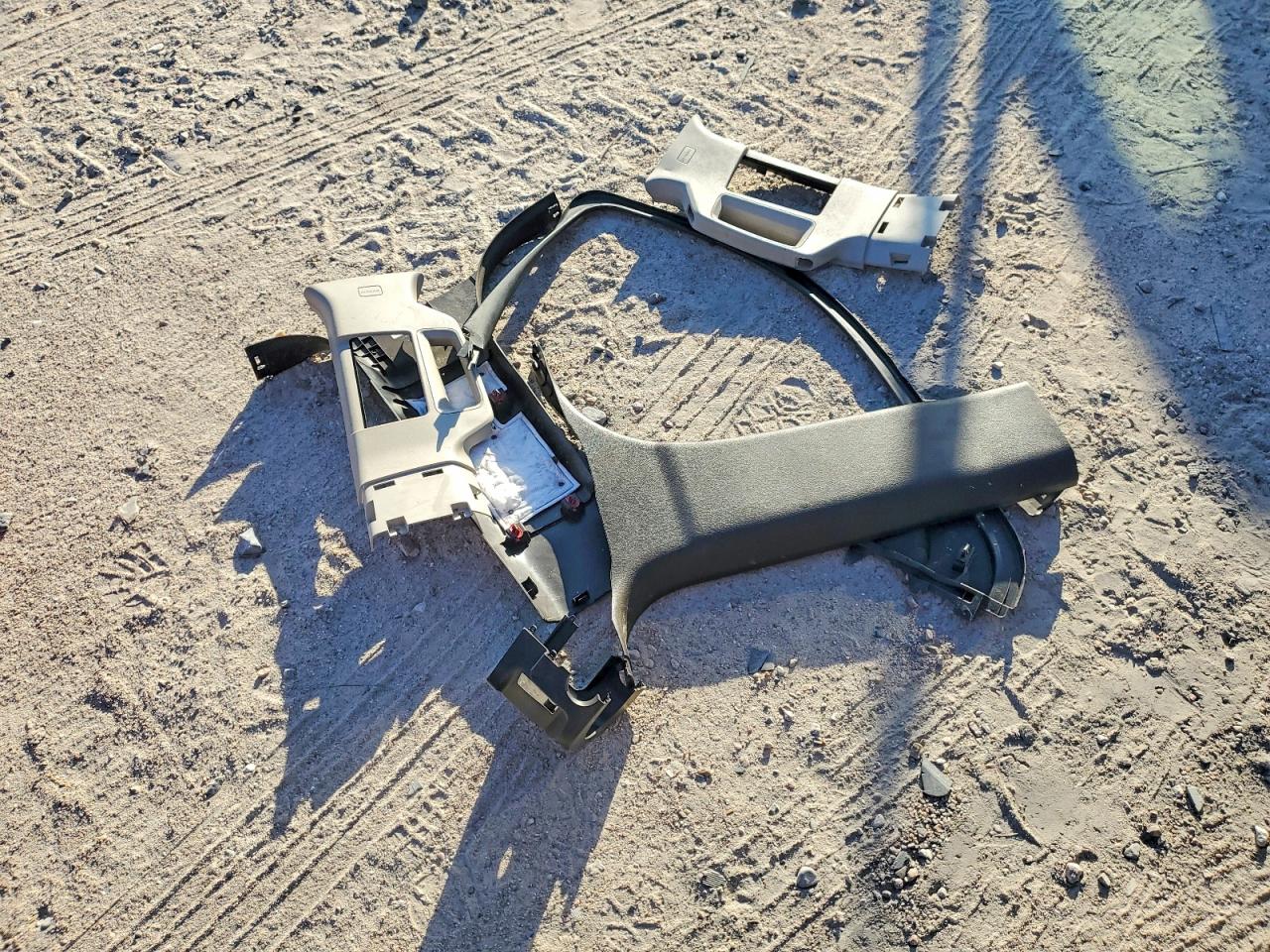 2017 Chev Silverado VIN 3GCUKTEJ8HG116794 photo 12