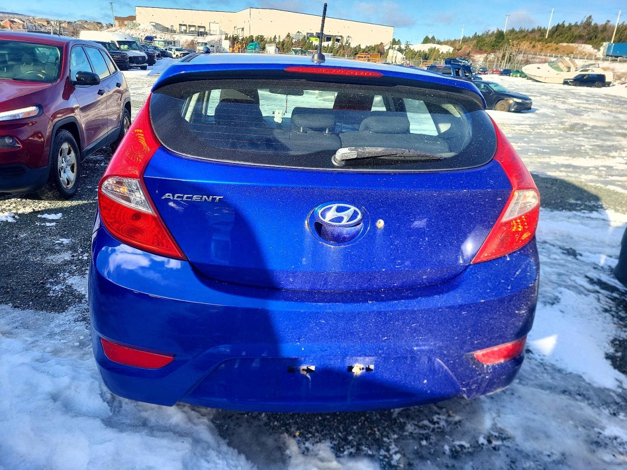 2014 Hyundai Accent VIN KMHCT5AE9EU184992 photo 6