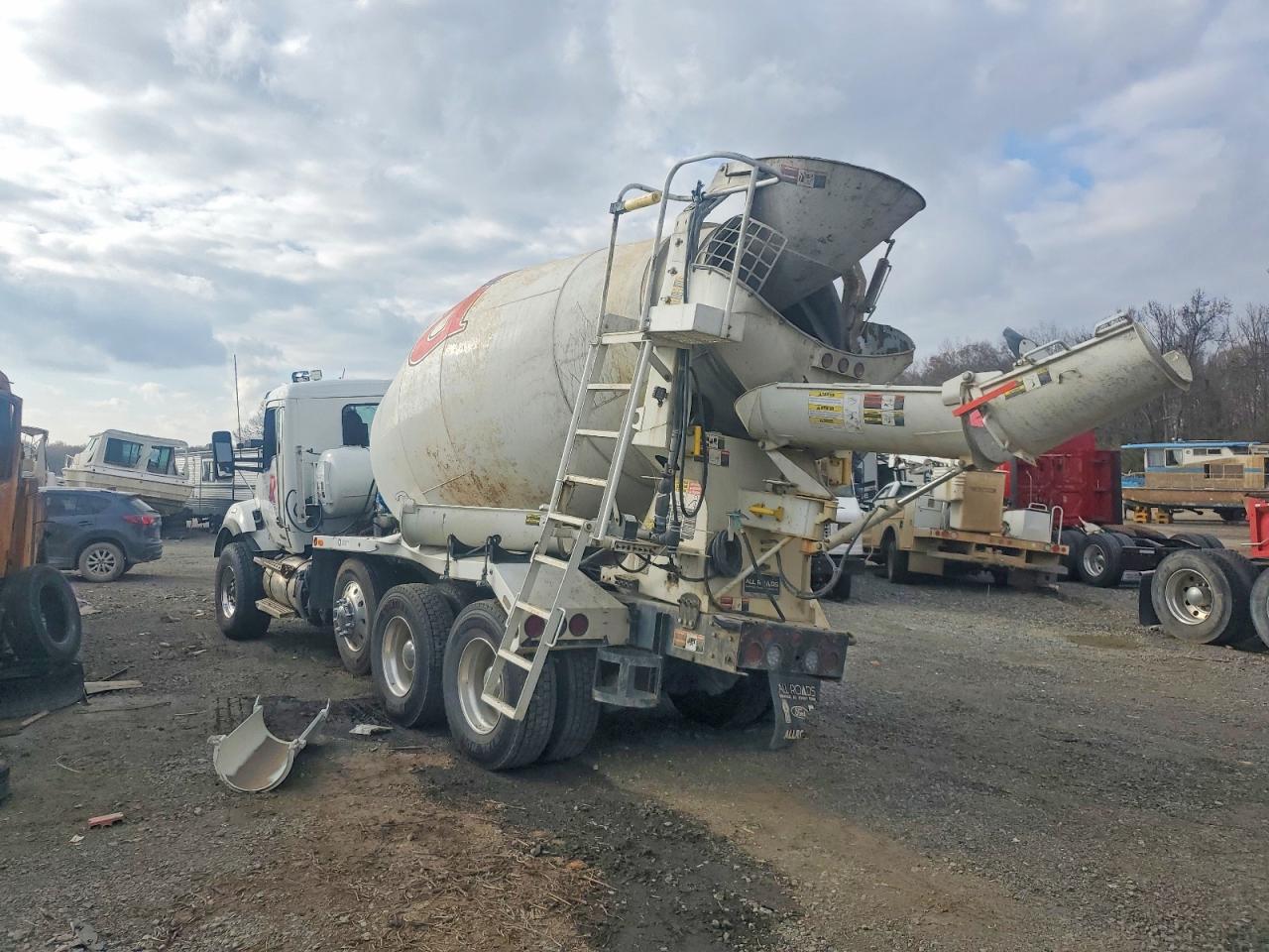 2025 KENWORTH All other VIN 1NKZXKTX8SJ188852 photo 3