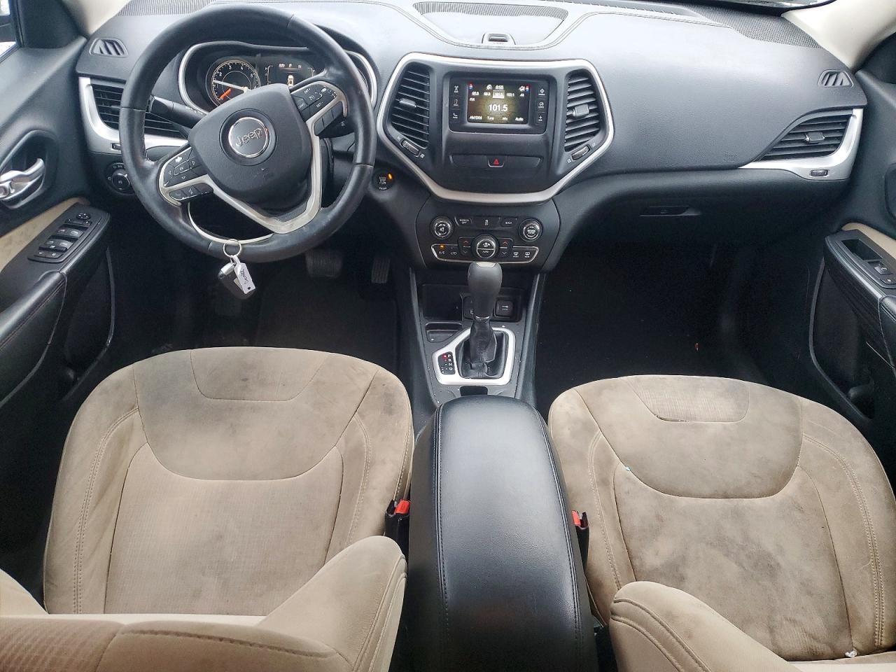 2015 Jeep Grand cher VIN 1C4PJLCB4FW616669 photo 8