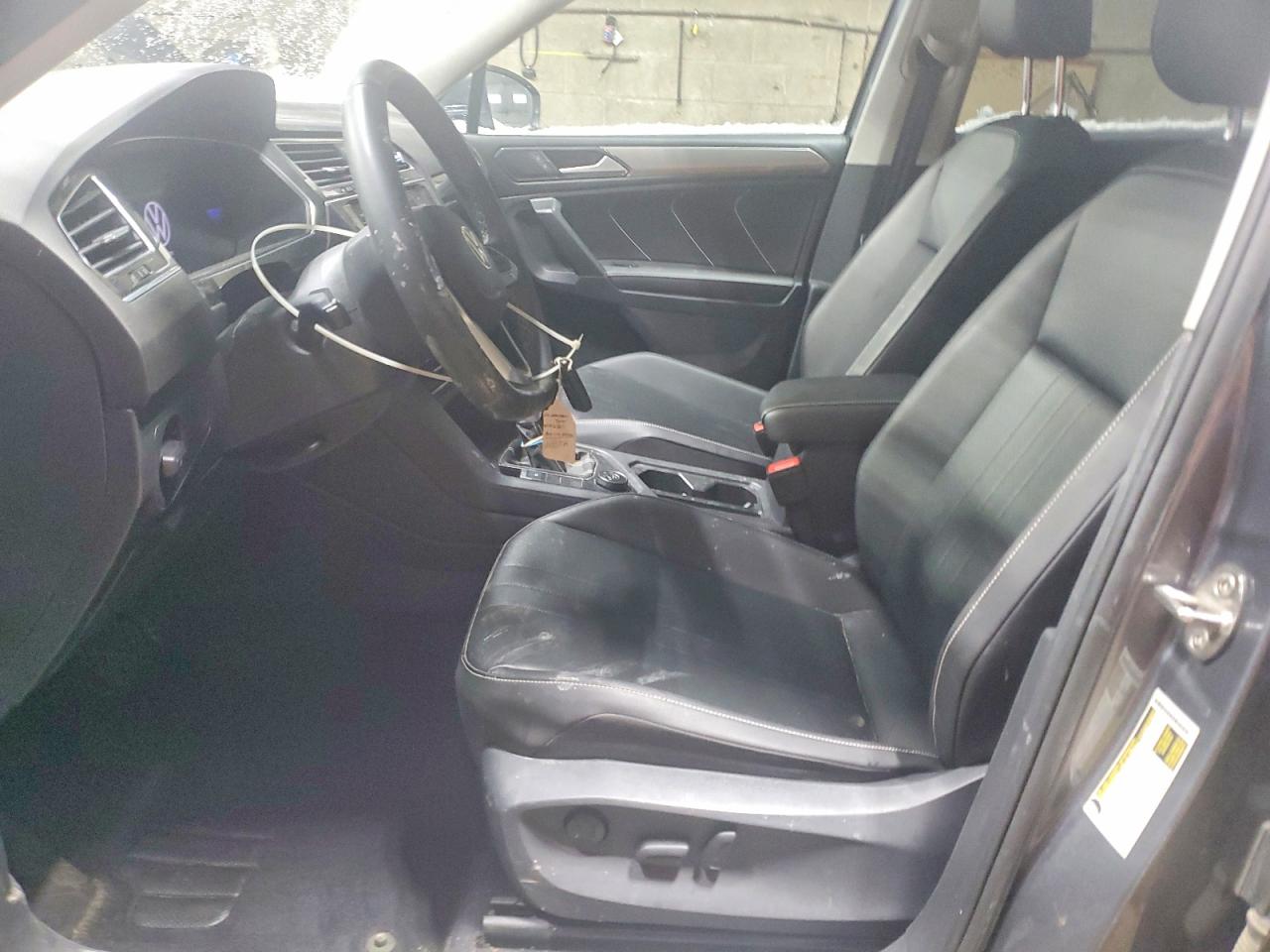 2022 Volkswagen Tiguan VIN 3VV2B7AX7NM153231 photo 7