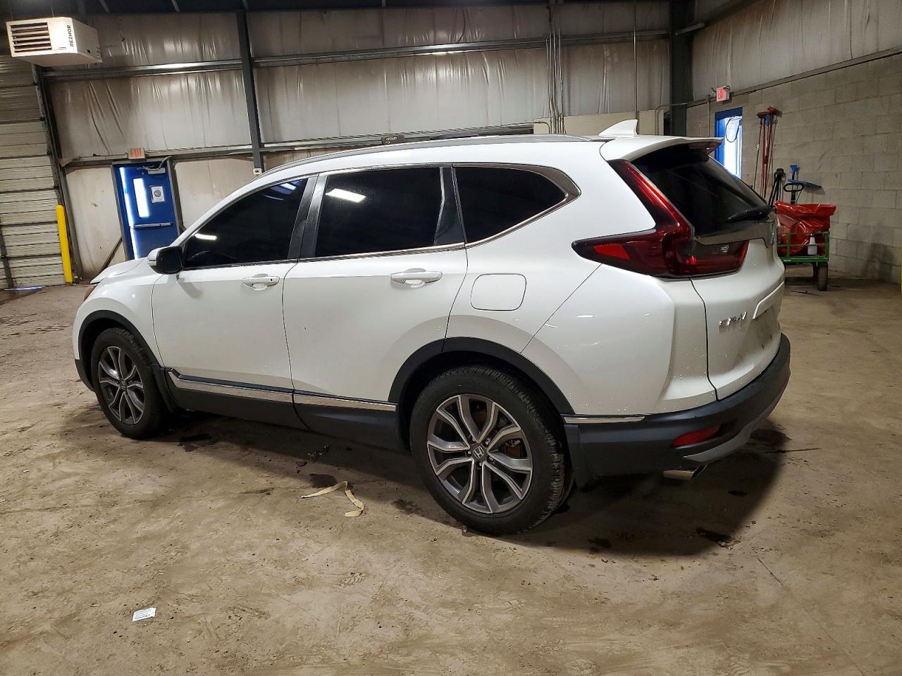 2022 HONDA Crv VIN 2HKRW2H96NH609415 photo 2