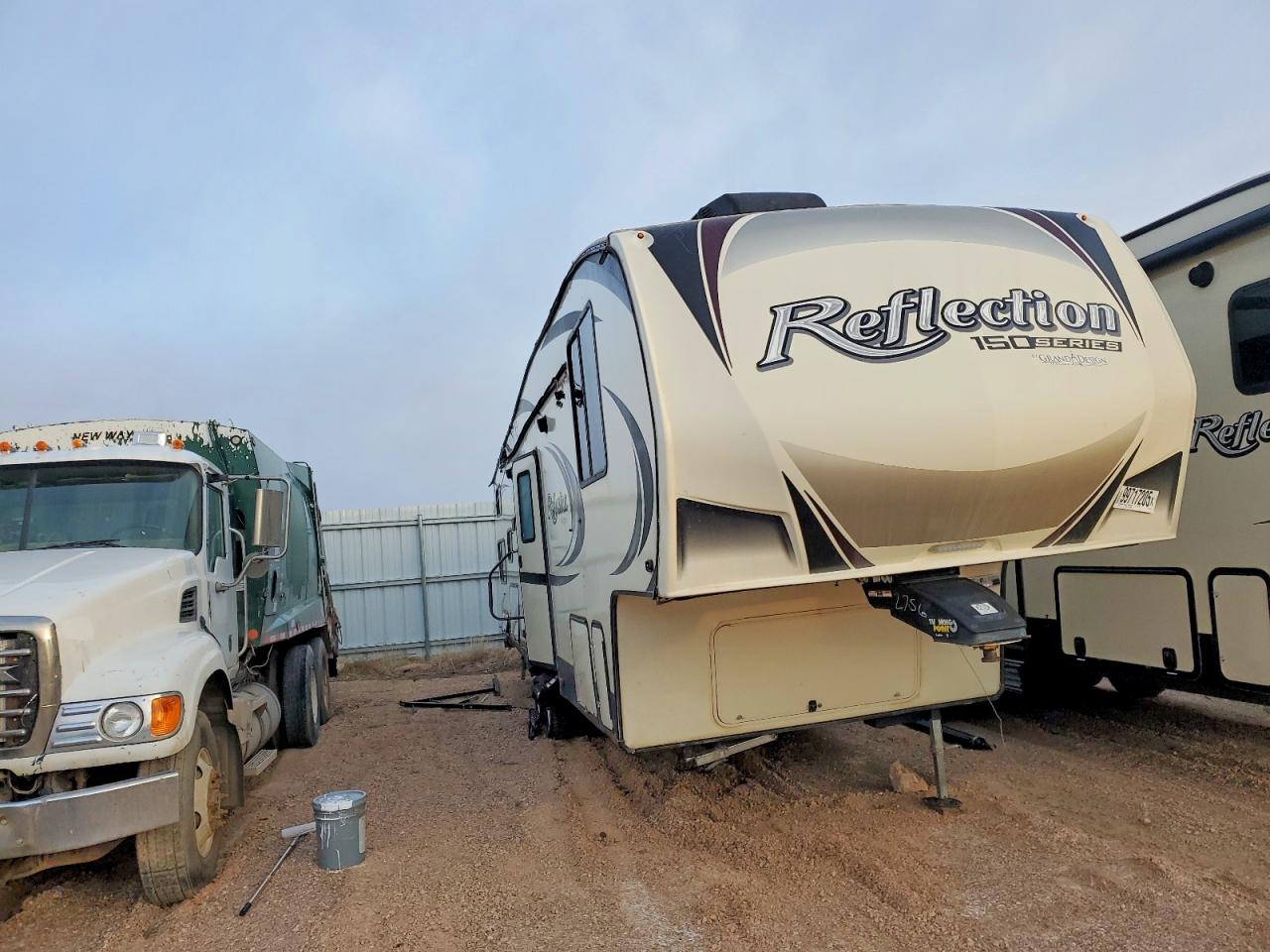 2020 GRAND Reflection VIN 573FR352XL3412756 photo 1
