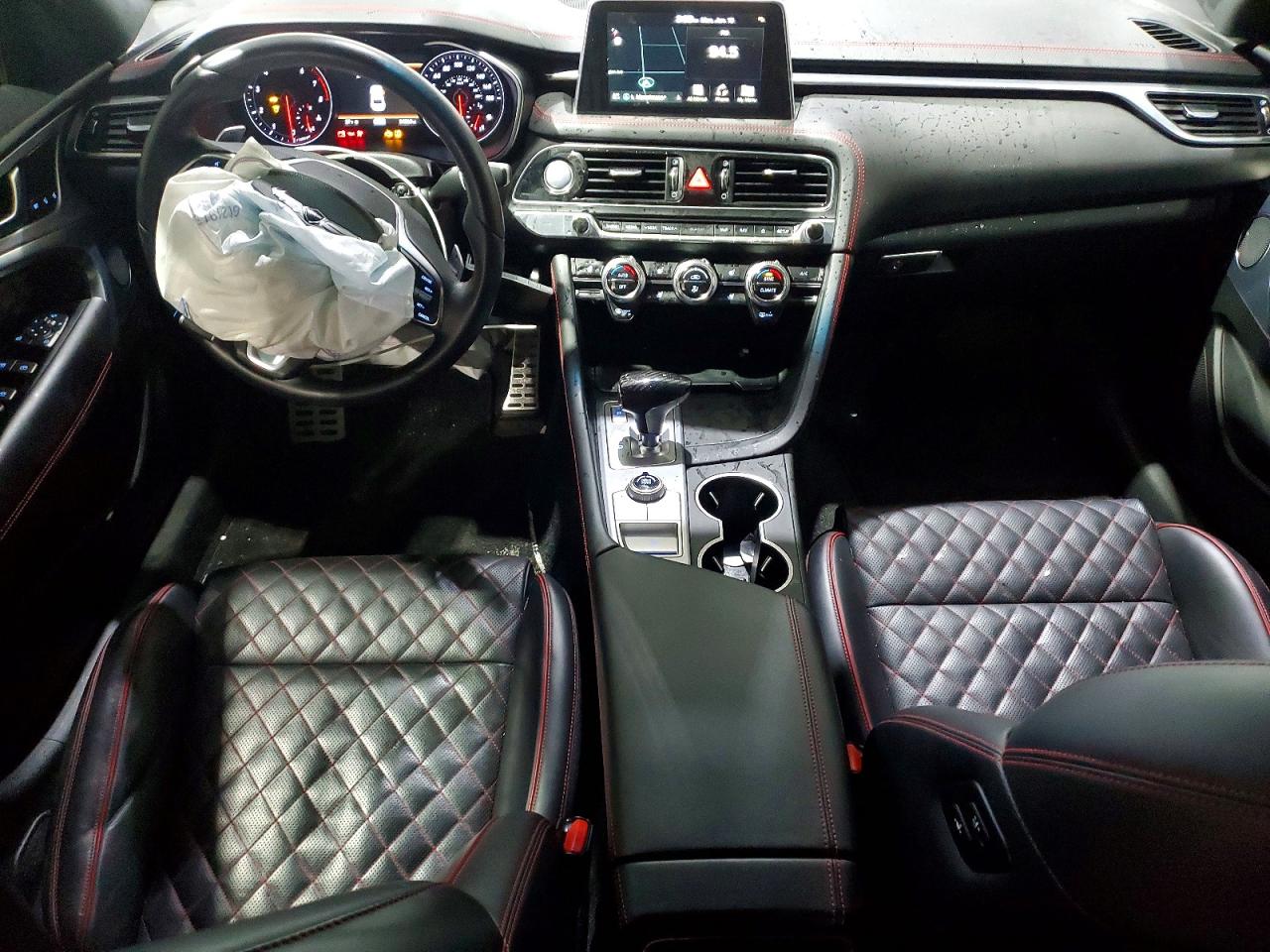 2021 Genesis G70 VIN KMTG34LEXMU074398 photo 8