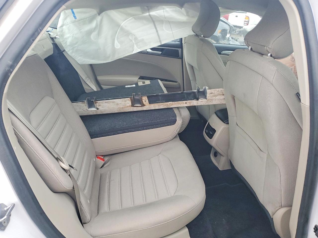 2017 Ford All models VIN 3FA6P0H7XHR222201 photo 8