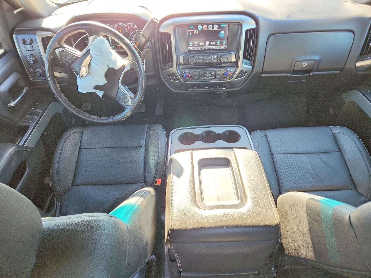 2017 Chevrolet All models VIN 3GCUKREC9HG105369 photo 8