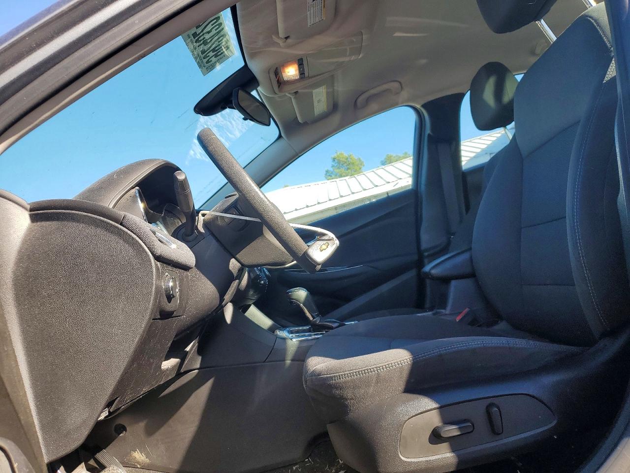 2018 Chev Cruze VIN 1G1BE5SM2J7226470 photo 7