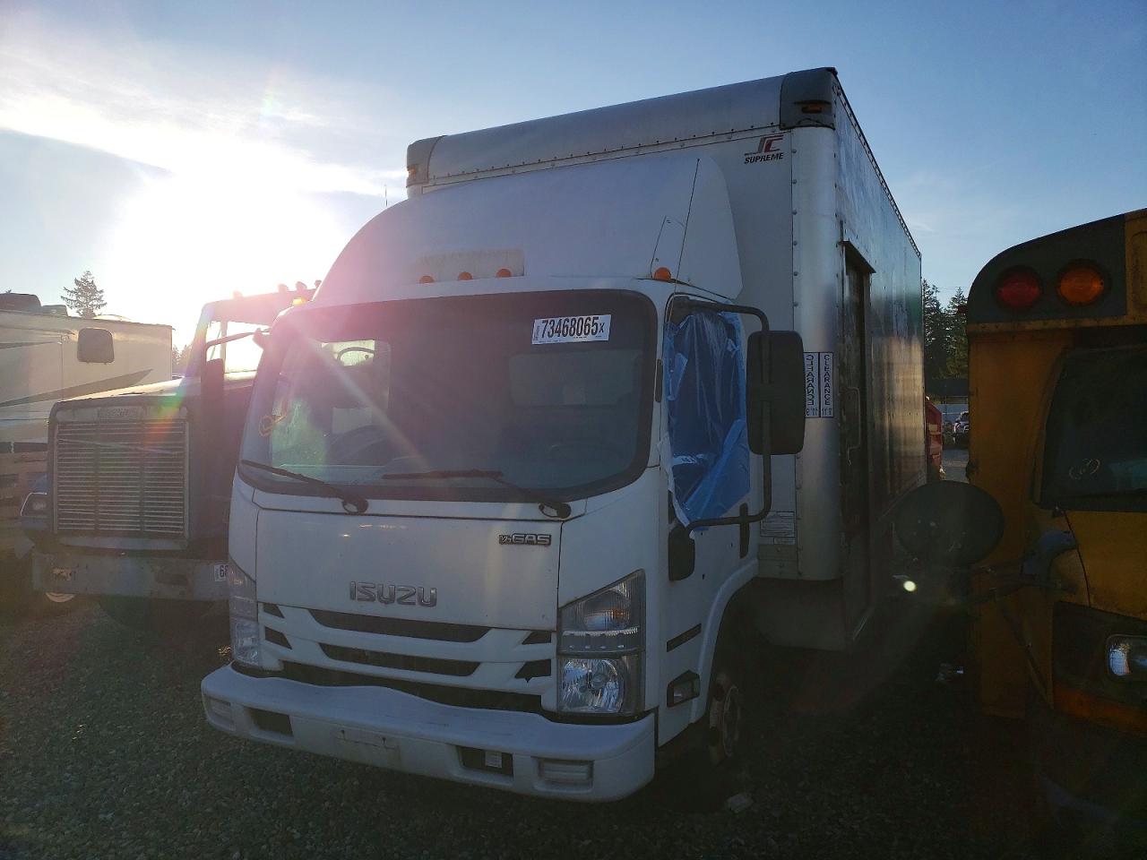 2016 Isuzu All models VIN 54DB4W1B7GS806265 photo 1