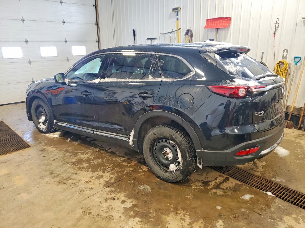 2023 Mazda Cx-9 VIN JM3TCBDY5P0641694 photo 2