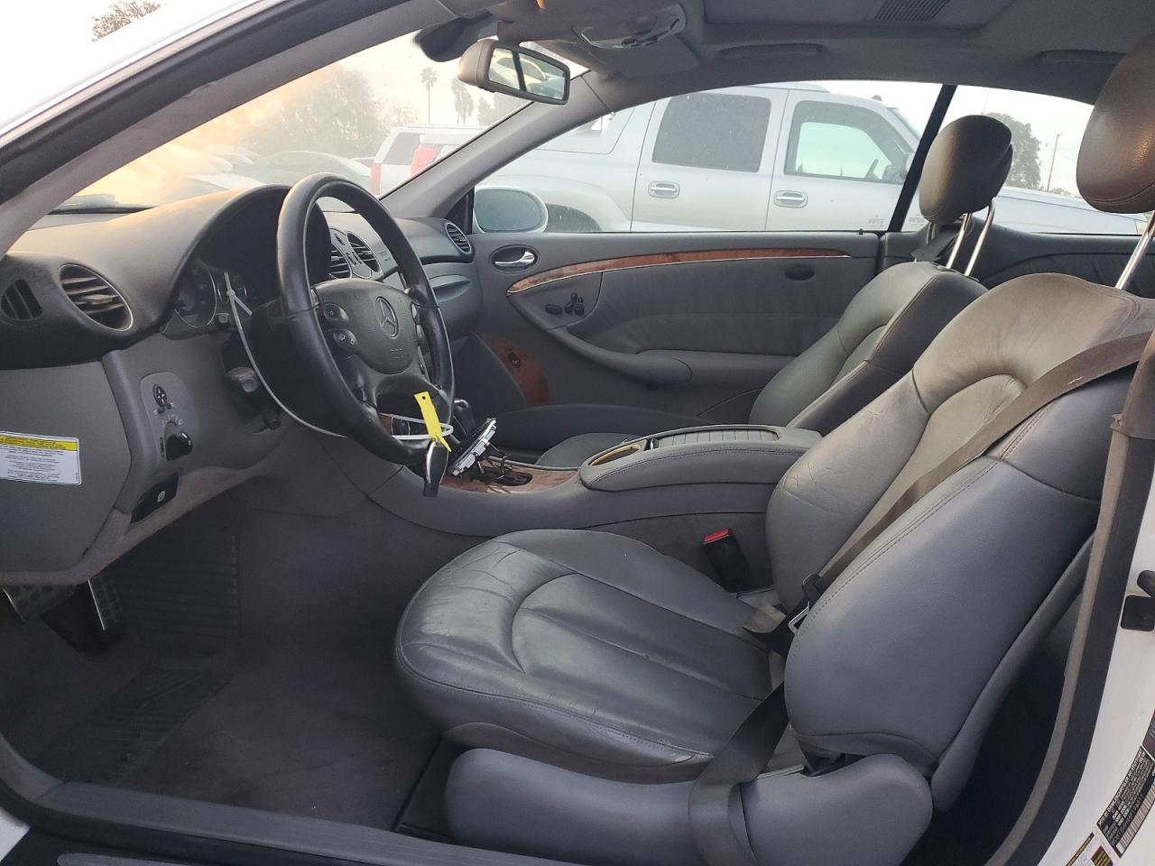 2006 Mercedes-Benz Clk-class VIN WDBTJ56H46F196811 photo 7