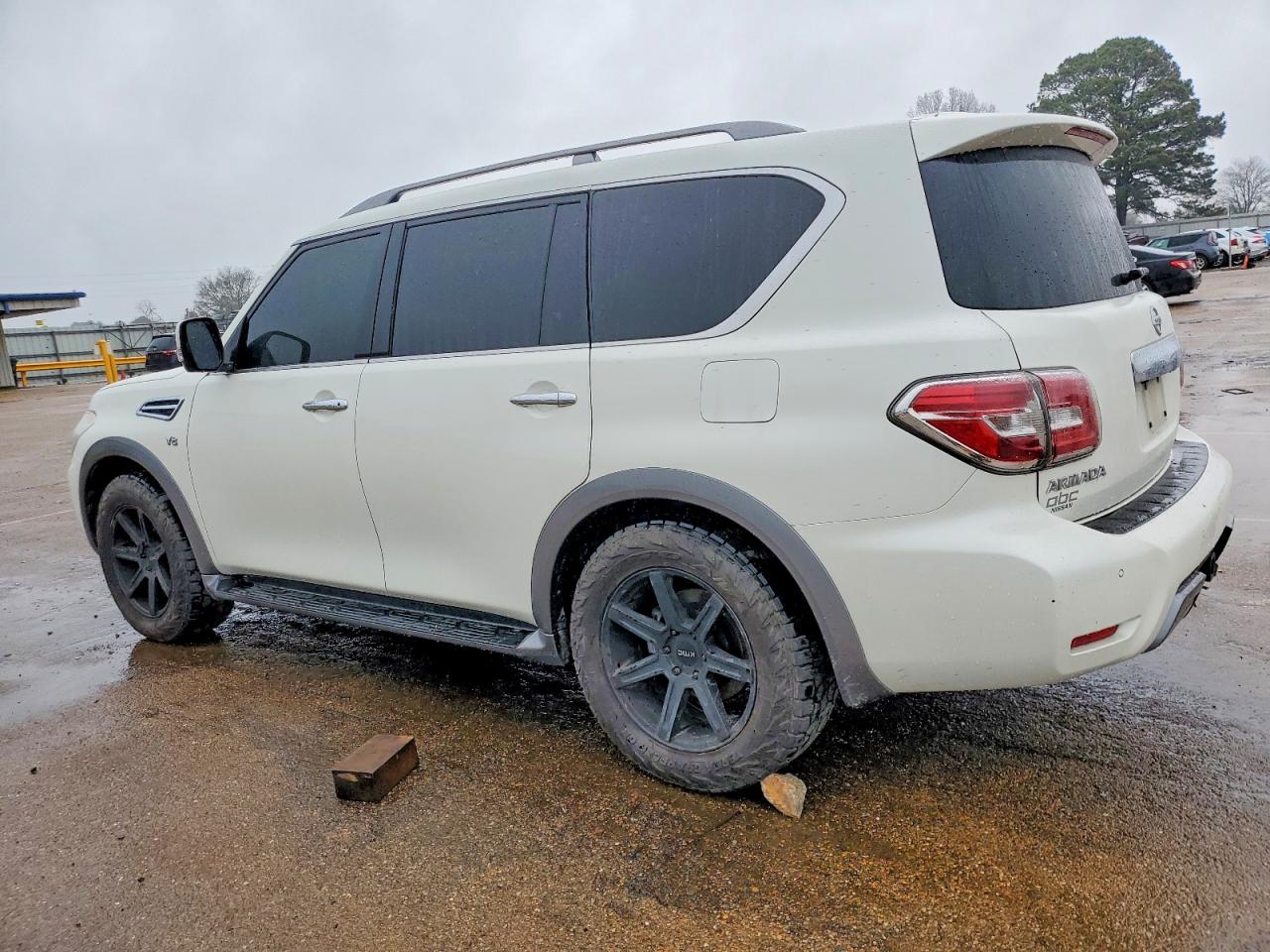2019 Nissan Armada VIN JN8AY2ND6K9090584 photo 2
