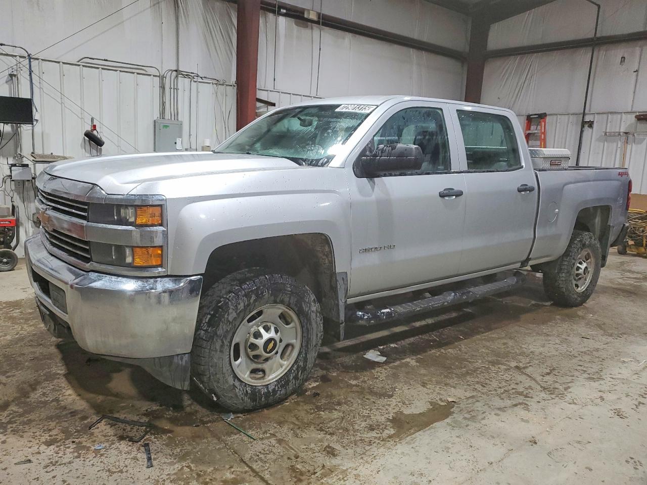 2018 Chevrolet All models VIN 1GC1KUEG9JF126741 photo 1