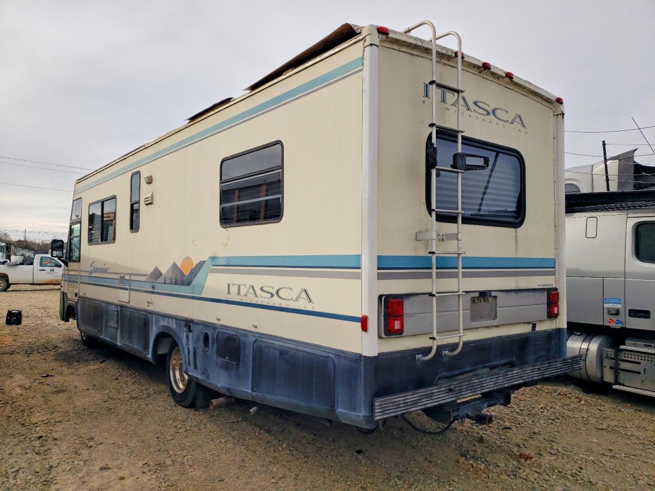 1994 WINNEBAGO Itasca VIN 1GBKP37N0R3314142 photo 3