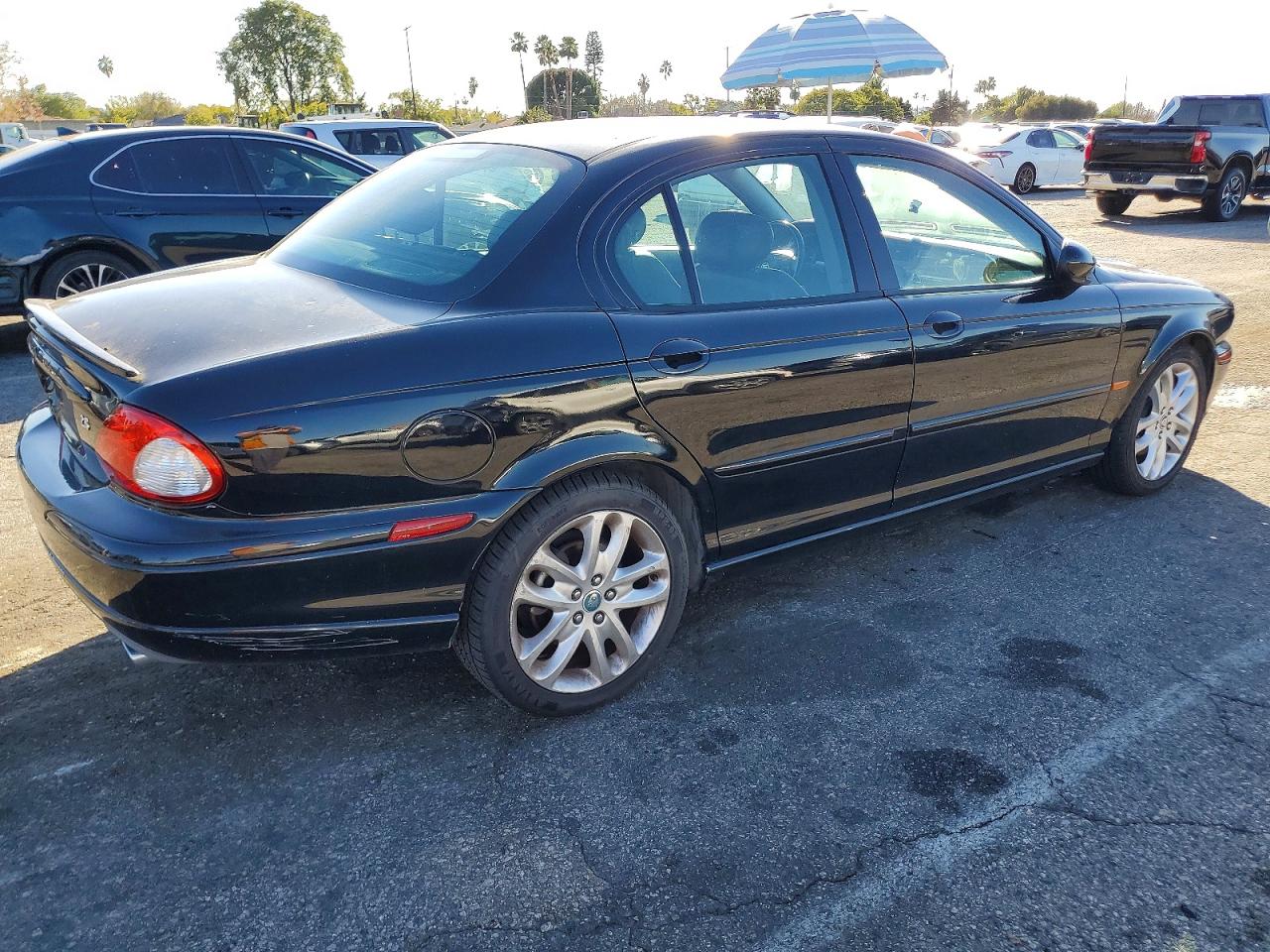2003 Jaguar X type VIN SAJEA53D83XC92799 photo 3