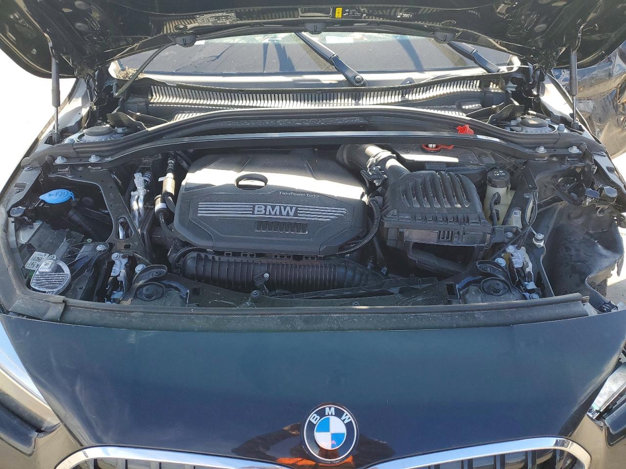 2023 BMW 2 series VIN WBA53AK03P7M29261 photo 11