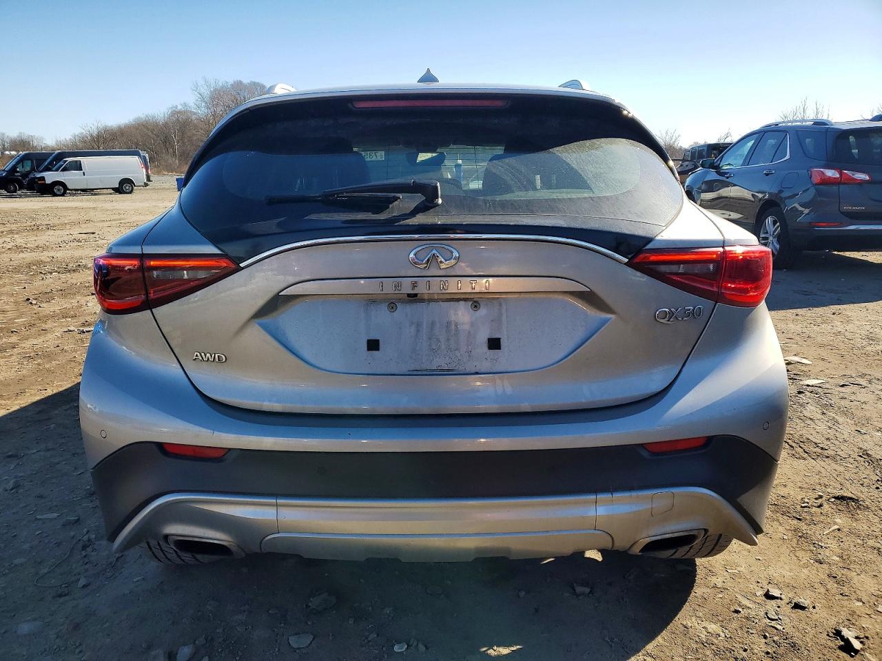 2018 Infiniti Qx30 VIN SJKCH5CR1JA045499 photo 6
