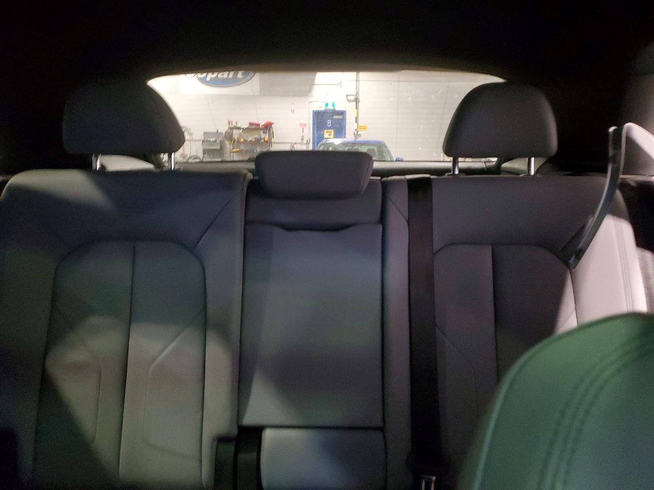 2021 Audi Q3 VIN WA1FECF30M1152093 photo 10
