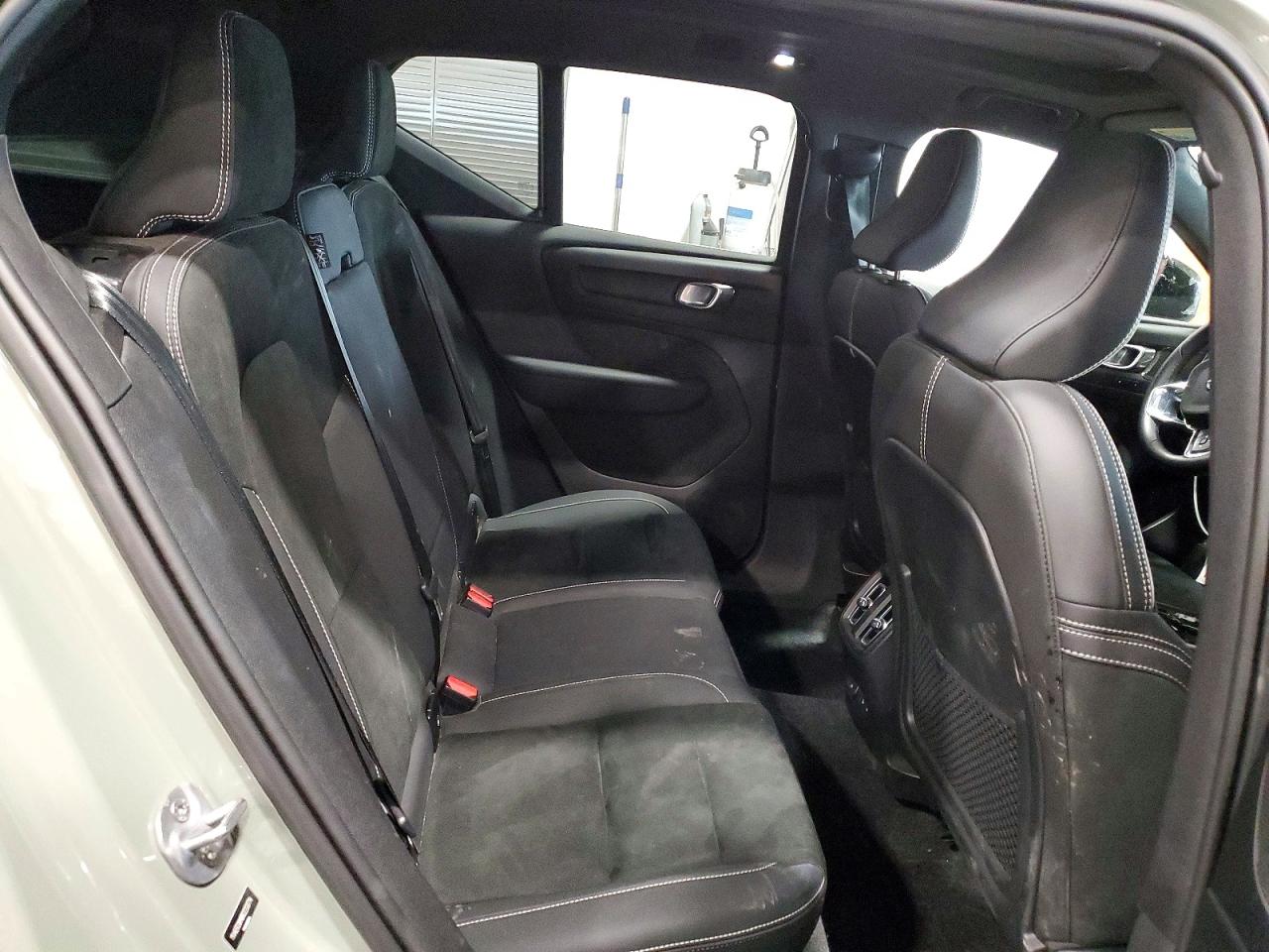 2024 Volvo Xc40 VIN YV4ER3XM8R2233774 photo 11