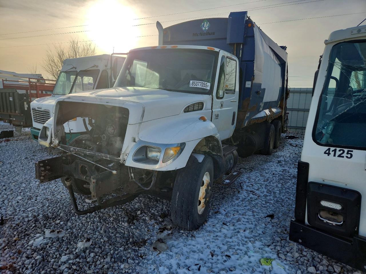 2007 International All models VIN 3HTWGAAT27N454579 photo 2