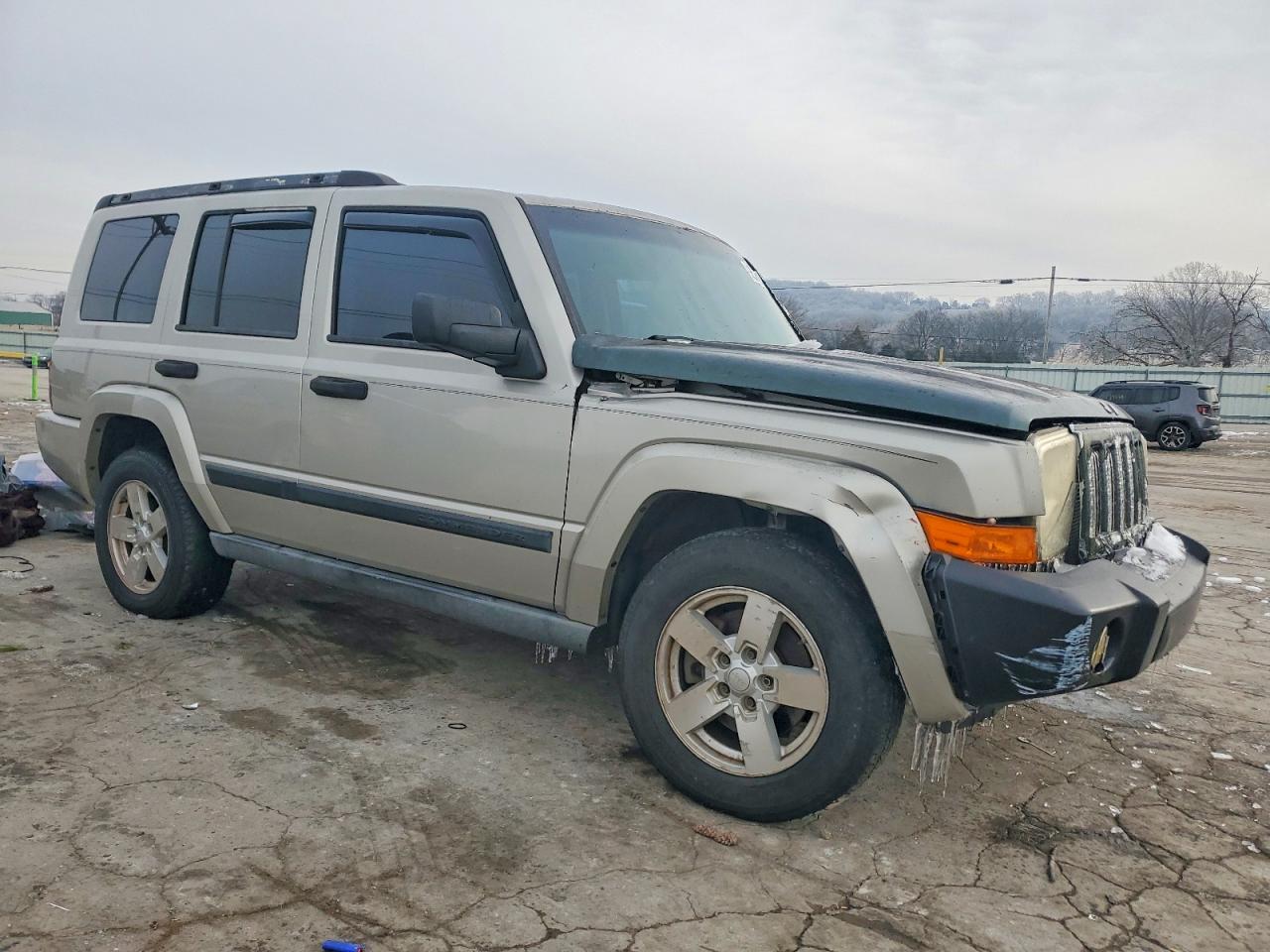 2006 Jeep Commander VIN 1J8HH48N36C367719 photo 4