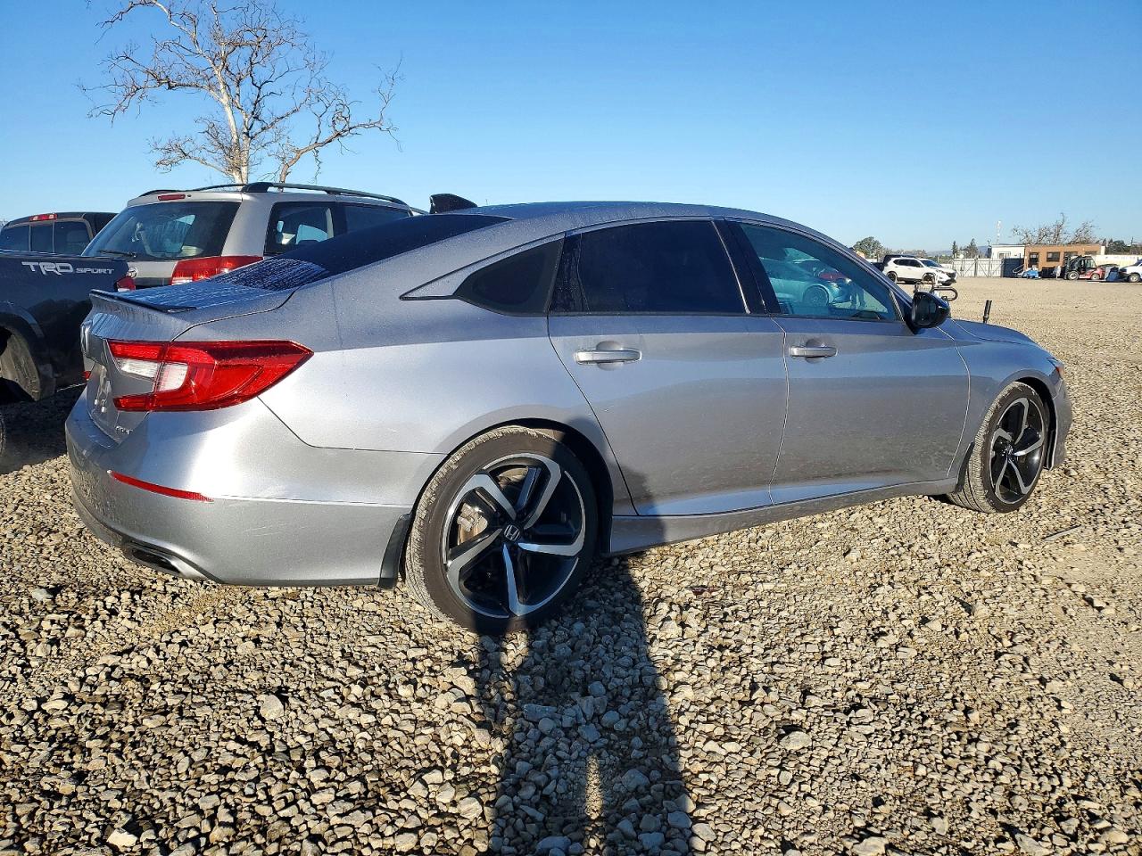 2022 Honda Accord VIN 1HGCV2F39NA004529 photo 3