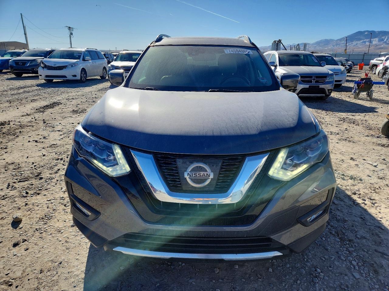 2017 NISS Rogue VIN 5N1AT2MT9HC772823 photo 5