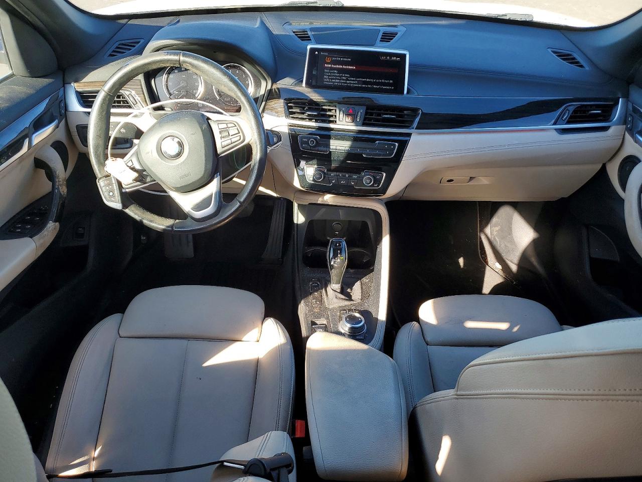 2020 BMW X1 VIN WBXJG7C09L5P61995 photo 8