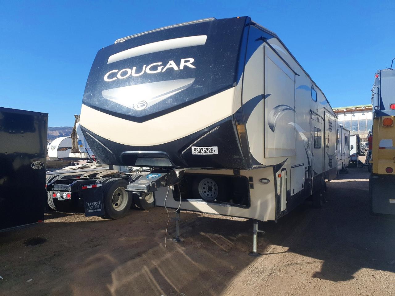 2019 KEYSTONE Cougar 32r VIN 4YDF36823K2510180 photo 2
