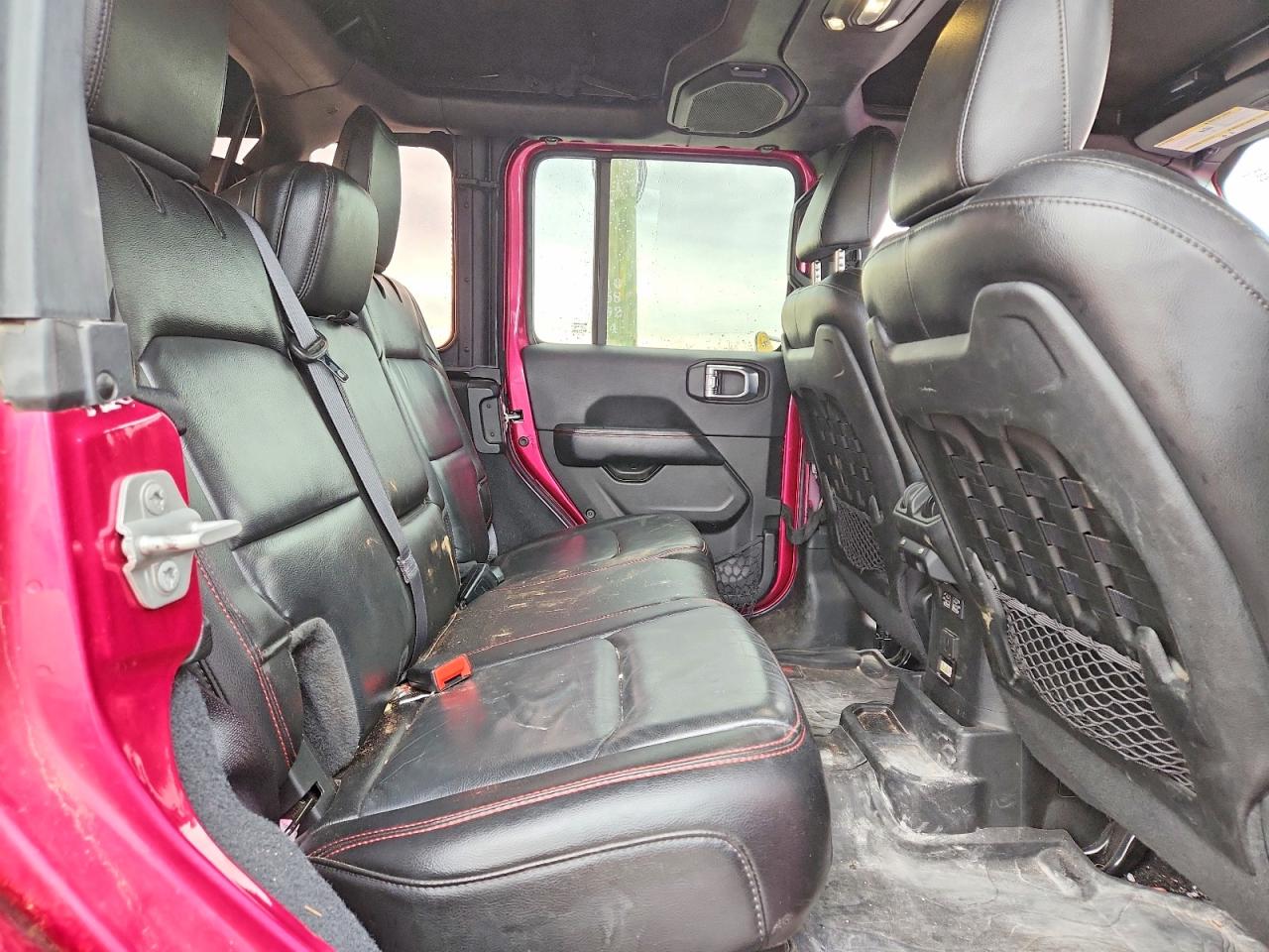 2022 Jeep Wrangler / VIN 1C4JJXFM8NW100890 photo 10