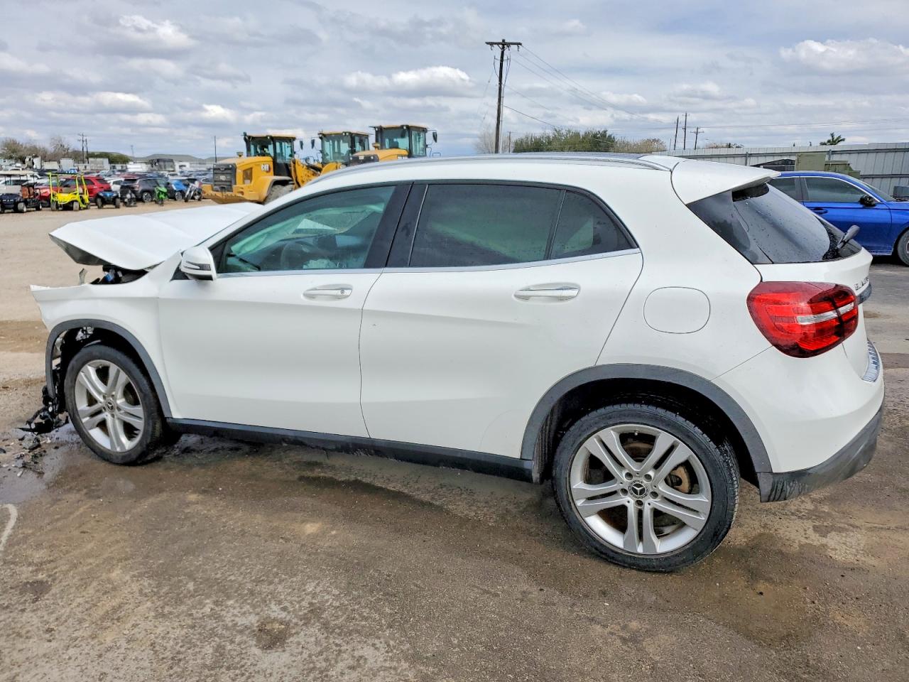 2020 MERCEDES-BENZ Gla-class VIN WDCTG4EB8LJ665053 photo 2