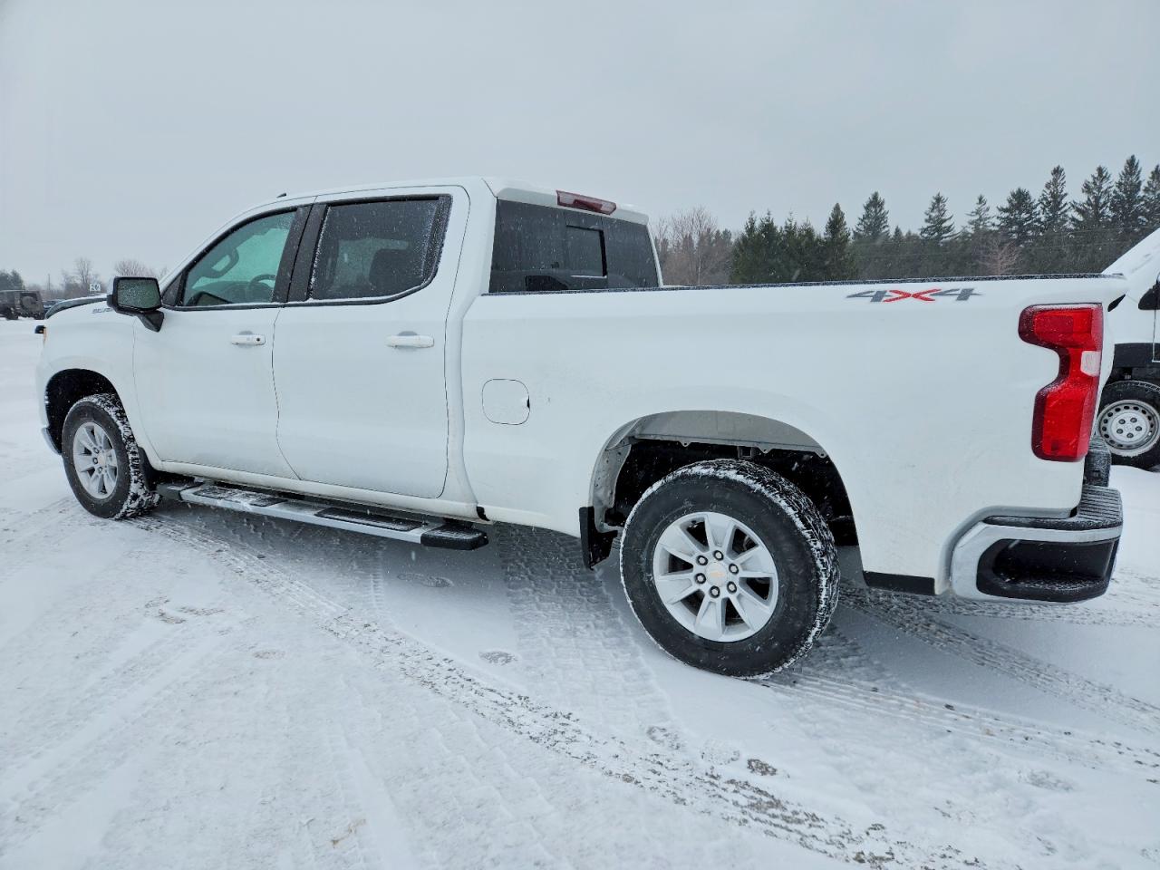 2024 Chevrolet All models VIN 3GCPDDEK9RG237972 photo 2