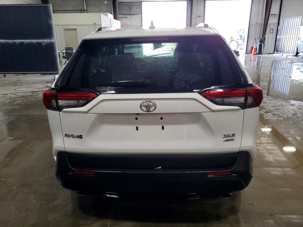 2024 Toyota Rav4 VIN 2T3P1RFV4RC395930 photo 6