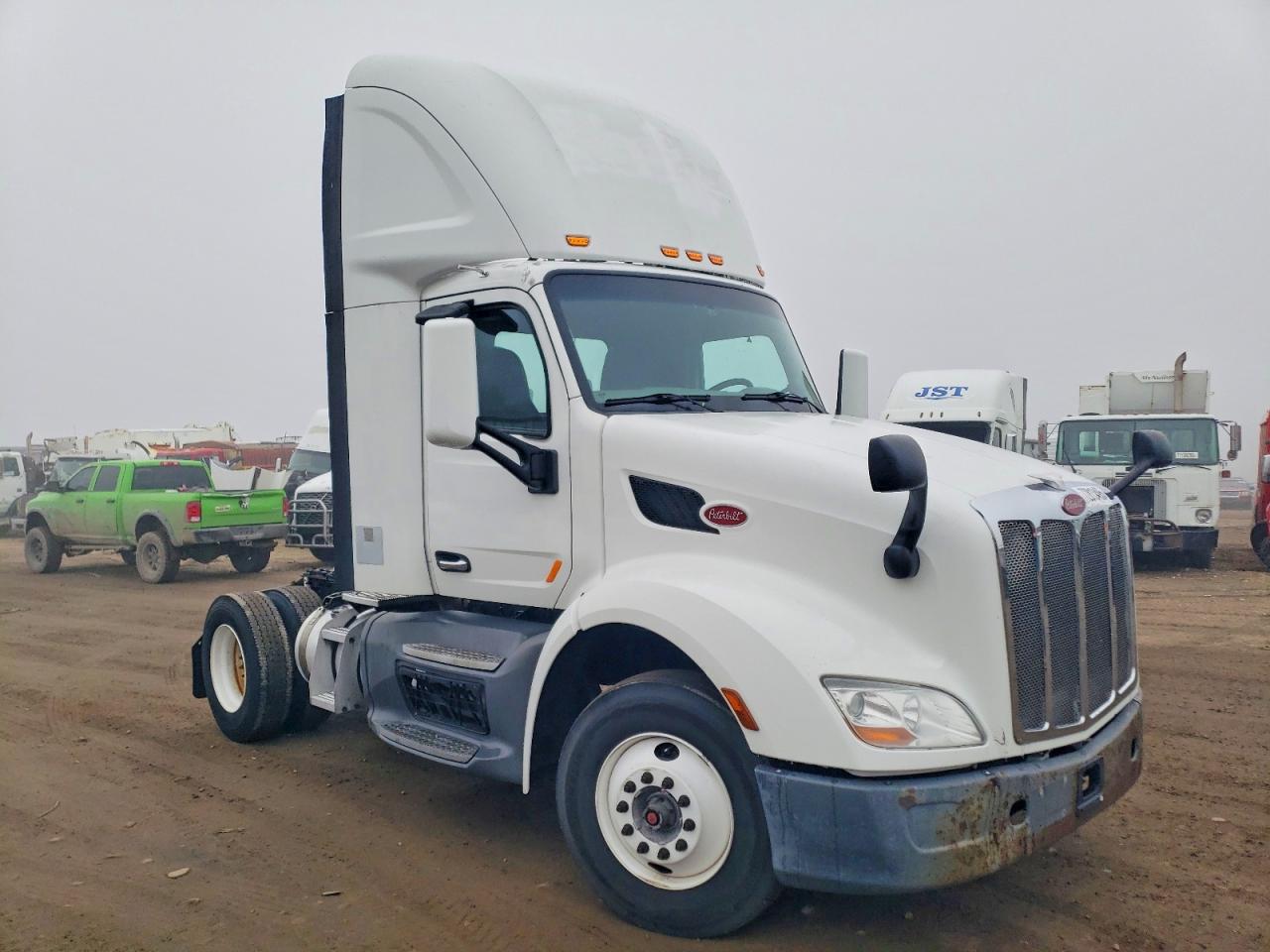 2018 PETERBILT All models VIN 1XPBAP8X2JD446515 photo 1