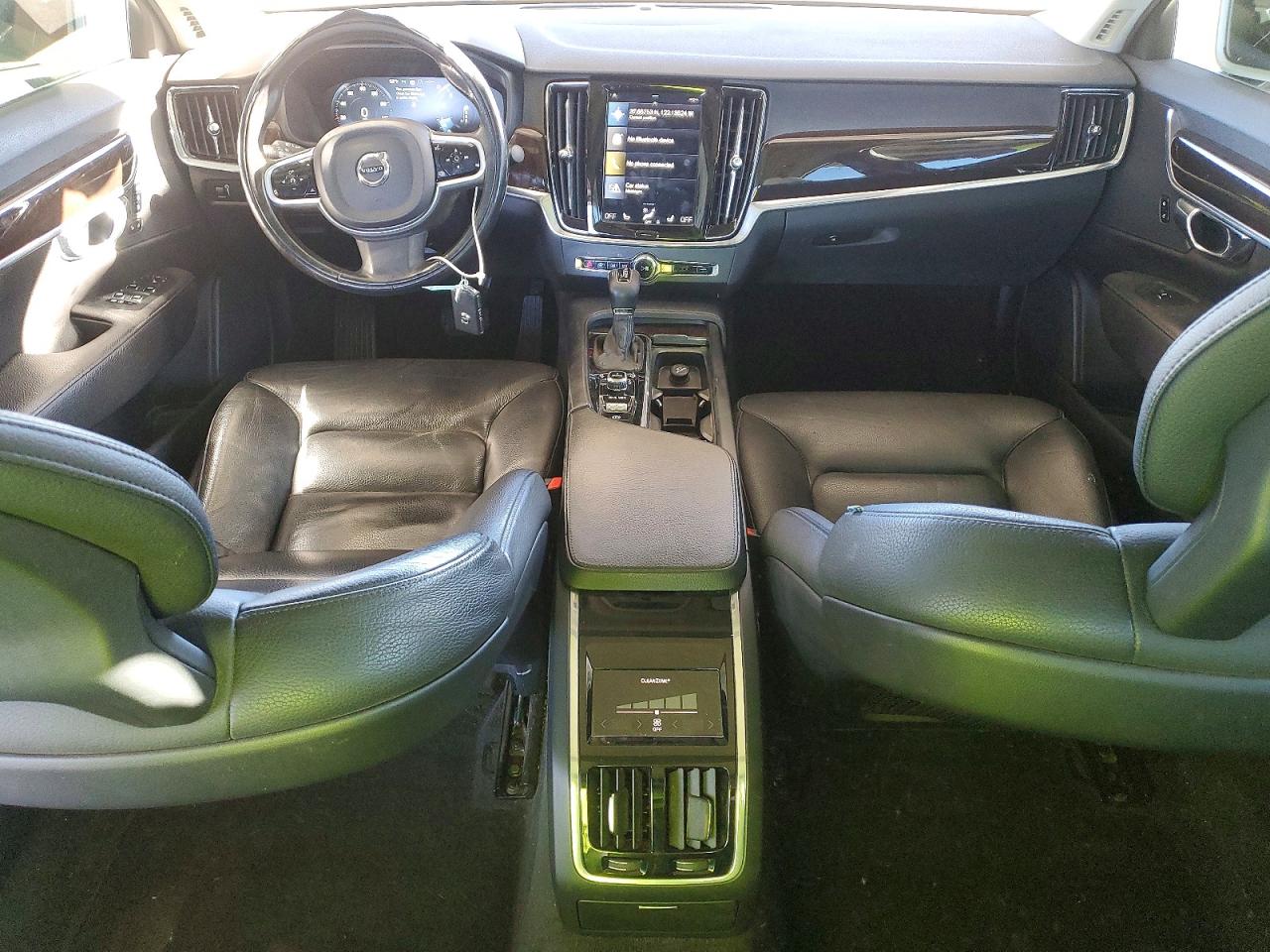 2018 Volvo S90 VIN LVY982MK0JP006759 photo 8