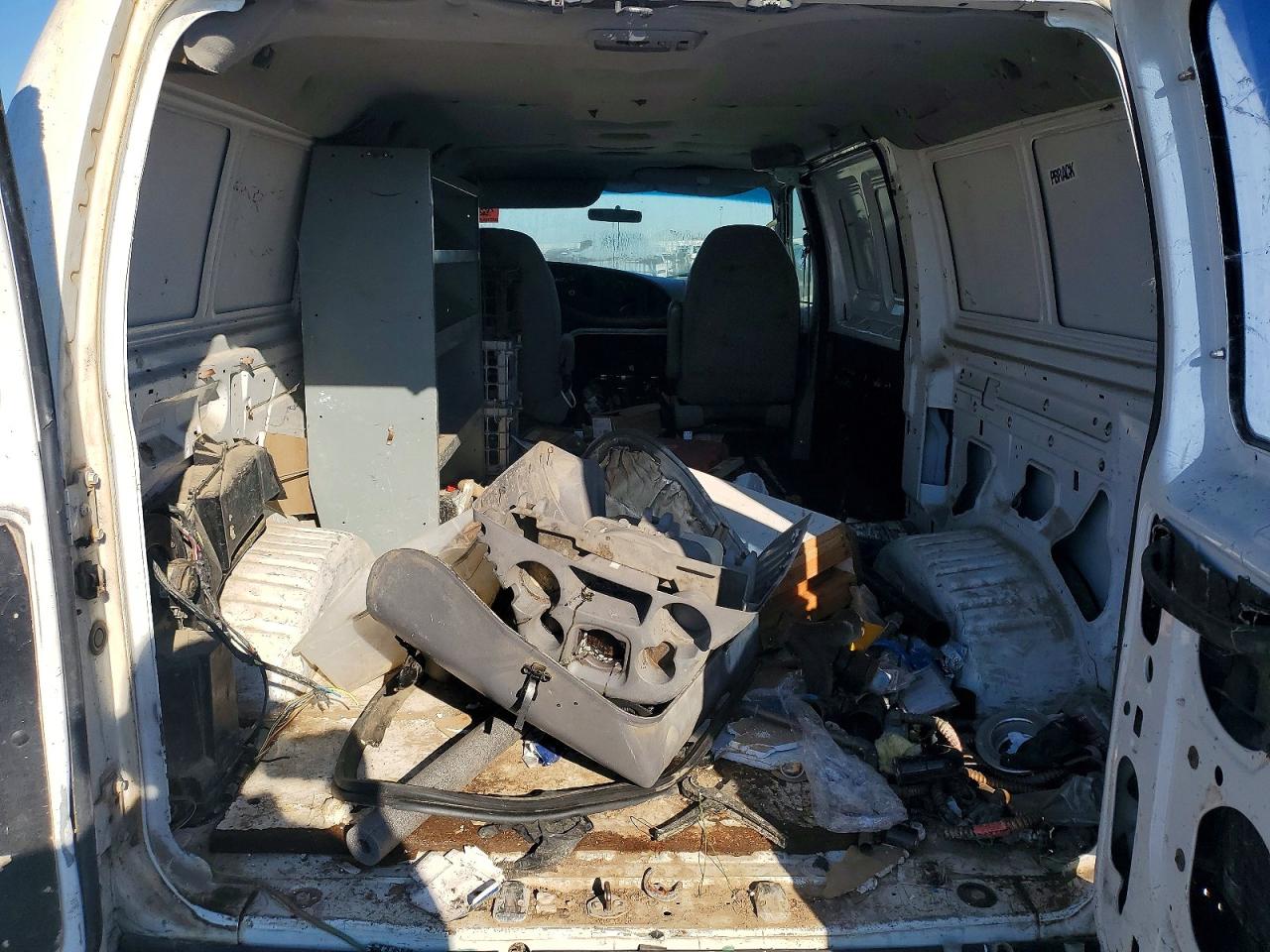 2002 Ford Econoline VIN 1FTRE14252HA55350 photo 10