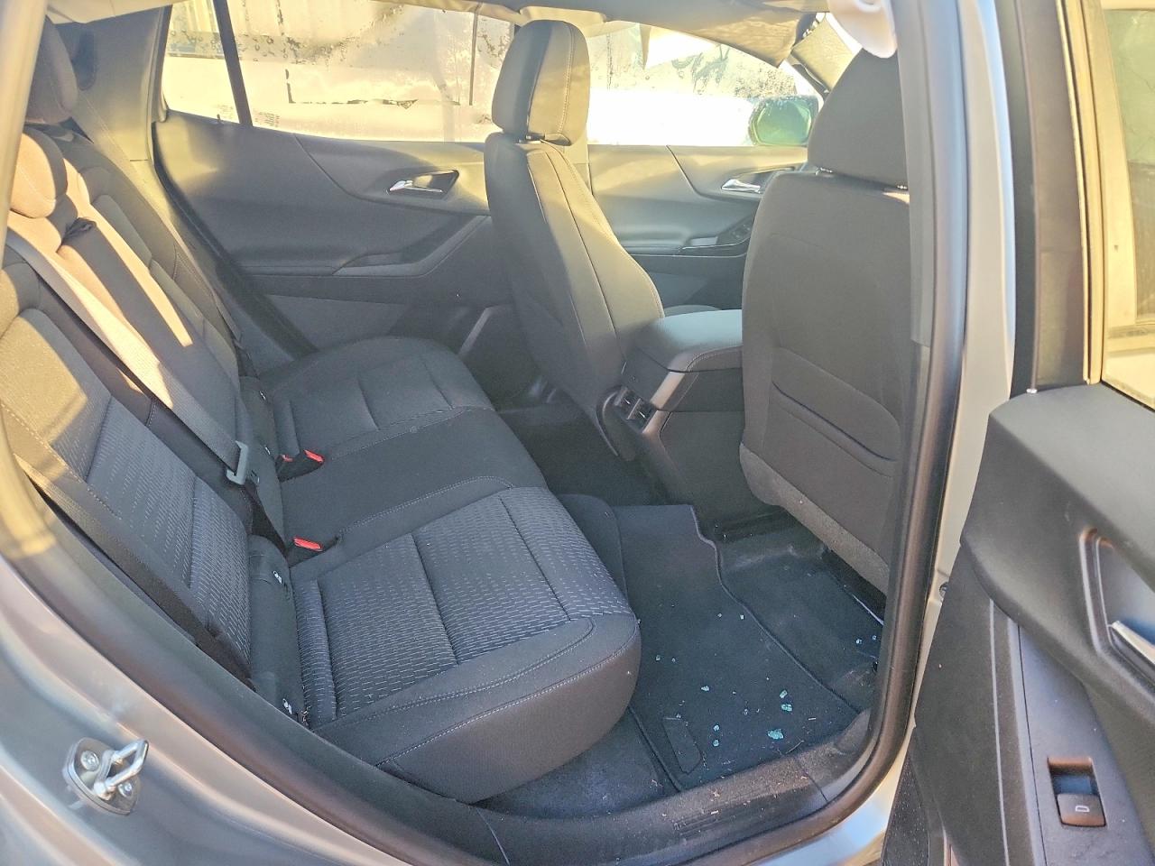 2026 CHEV Equinox VIN 3GNAXHEG7TL294788 photo 10
