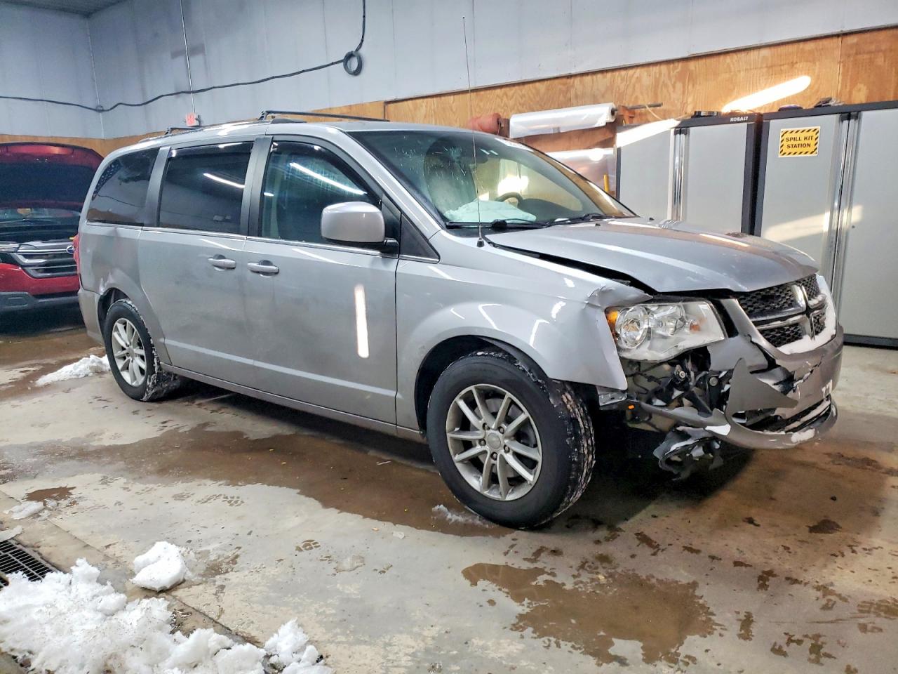 2020 Dodge Caravan VIN 2C4RDGCG9LR206215 photo 4