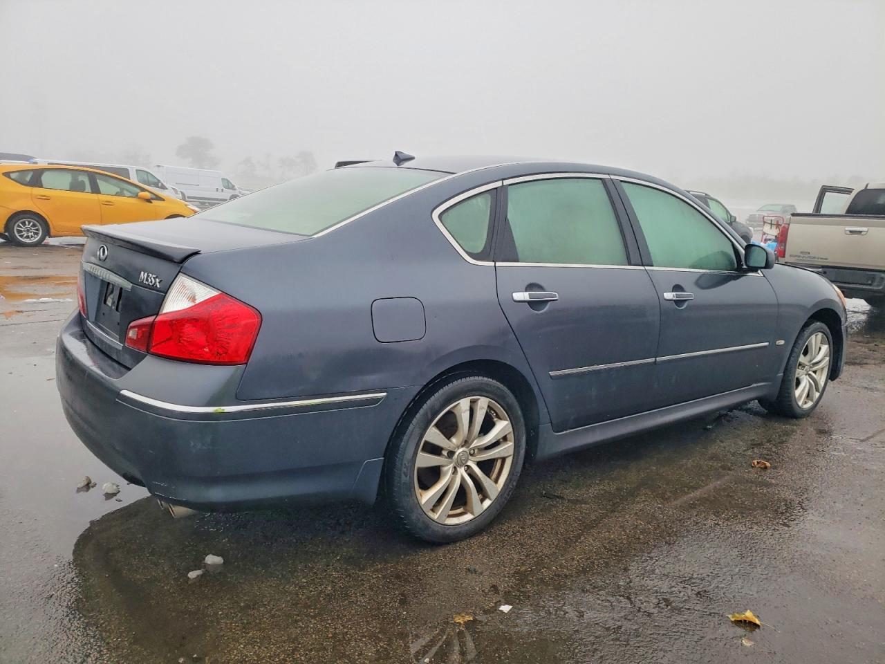 2008 Infiniti M35 VIN JNKAY01F88M655977 photo 3