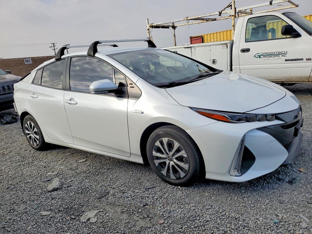 2022 TOYOTA Prius VIN JTDKAMFP2N3221123 photo 4