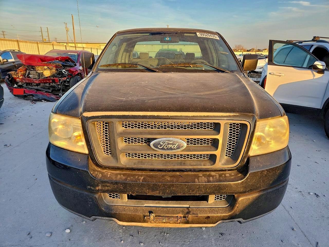 2005 Ford F150 VIN 1FTRX12W95NA59780 photo 5