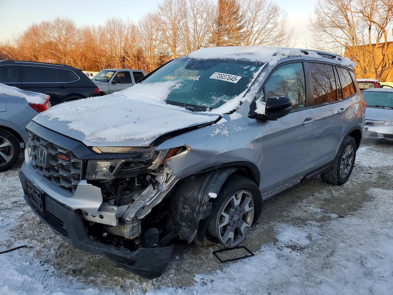 2023 Honda Passport VIN 5FNYF8H66PB002467 photo 1